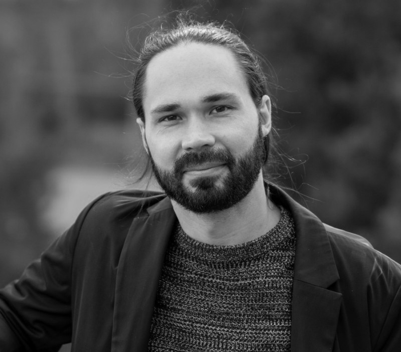 Porträtt av Simon Larsson